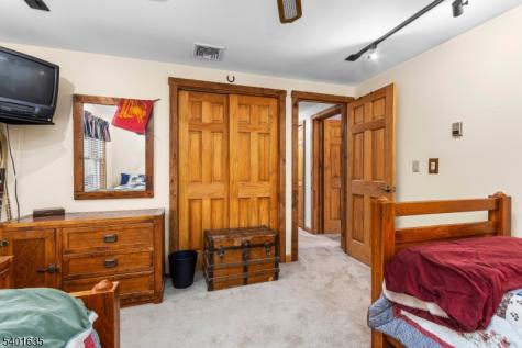 37 Ward Road Hardwick NJ 07825