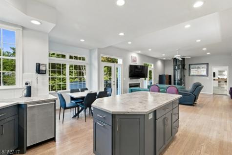 14 Cobble Lane Bernards NJ 07920