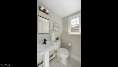 407 Cayuga Way Westfield NJ 07090