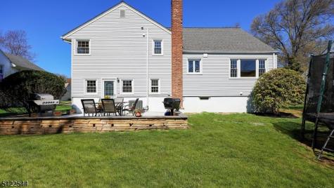 407 Cayuga Way Westfield NJ 07090
