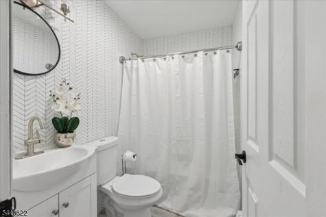 117 Winthrop Road Edison NJ 08817