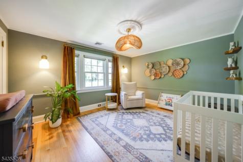 41 Crestwood Drive Maplewood NJ 07040