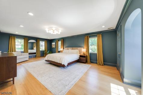 41 Crestwood Drive Maplewood NJ 07040