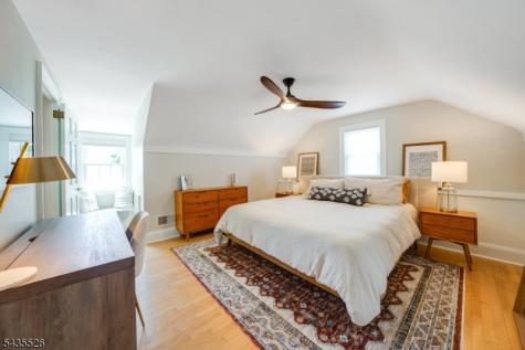 41 Crestwood Drive Maplewood NJ 07040
