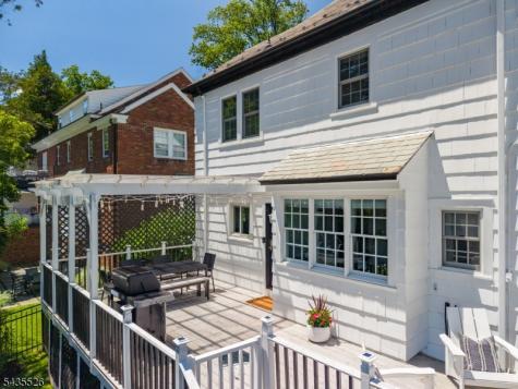 41 Crestwood Drive Maplewood NJ 07040