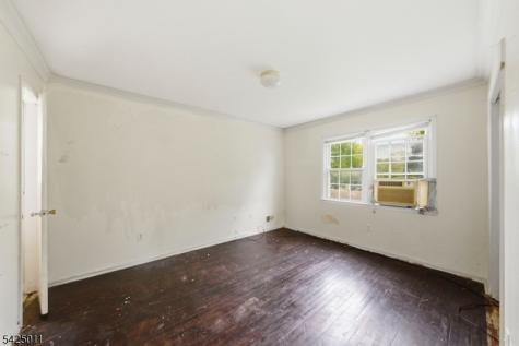 105 Berger Street Franklin NJ 08873