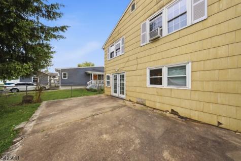 105 Berger Street Franklin NJ 08873