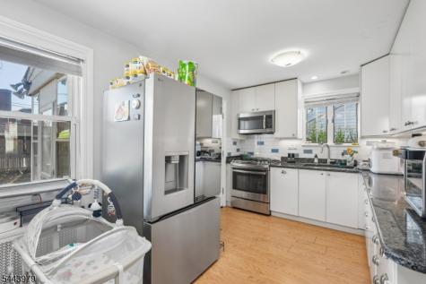 13 Hedman Place Fair Lawn NJ 07410