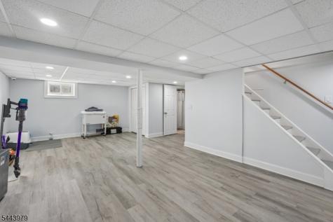 13 Hedman Place Fair Lawn NJ 07410