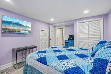 13 Hedman Place Fair Lawn NJ 07410
