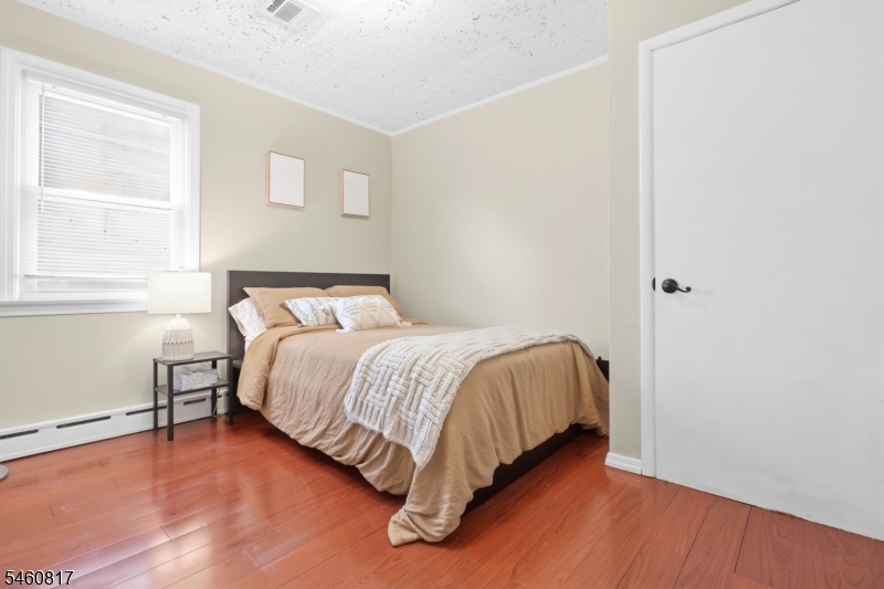 160 Bridge Street Roselle Park NJ 07204