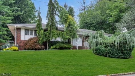 7 Oak Ridge Springfield NJ 07081