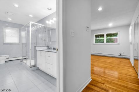 7 Oak Ridge Springfield NJ 07081