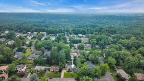 7 Oak Ridge Springfield NJ 07081
