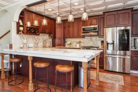 27 Joan Street Wayne NJ 07470