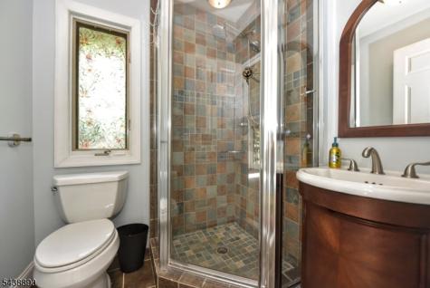 27 Joan Street Wayne NJ 07470