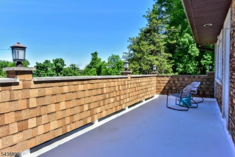 27 Joan Street Wayne NJ 07470