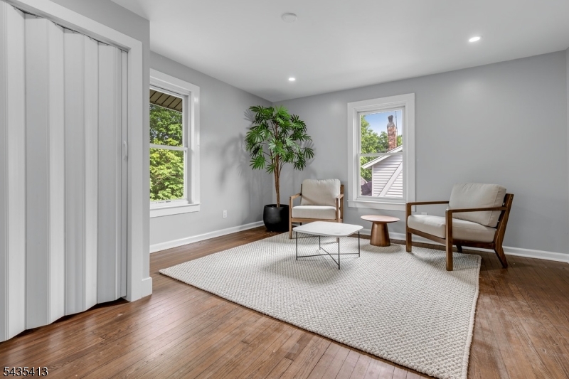 529 Wheatsheaf Road Roselle NJ 07203
