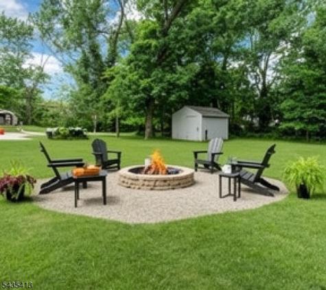 529 Wheatsheaf Road Roselle NJ 07203