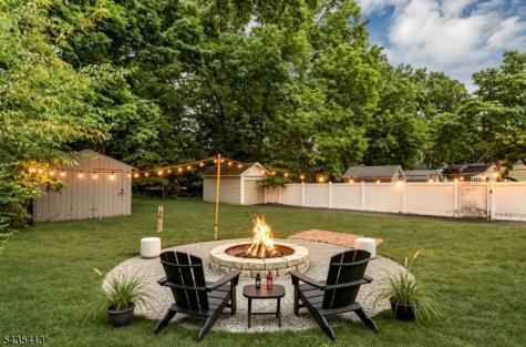 529 Wheatsheaf Road Roselle NJ 07203