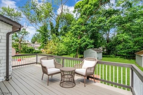 529 Wheatsheaf Road Roselle NJ 07203