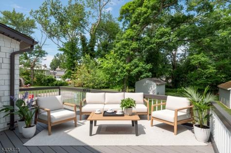 529 Wheatsheaf Road Roselle NJ 07203