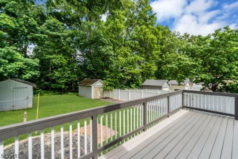 529 Wheatsheaf Road Roselle NJ 07203