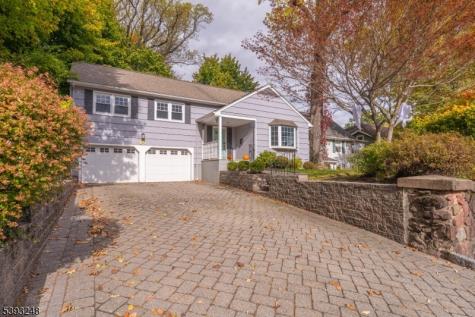 135 Wildwood Avenue Montclair NJ 07043