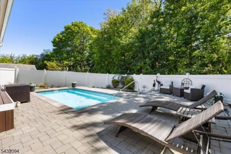 347 W Passaic Avenue Rutherford NJ 07070