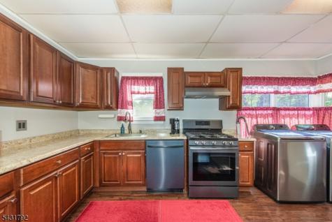 42 Main Beach Road Ringwood NJ 07456