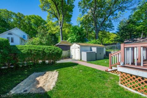 42 Main Beach Road Ringwood NJ 07456