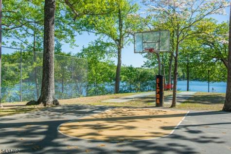 42 Main Beach Road Ringwood NJ 07456