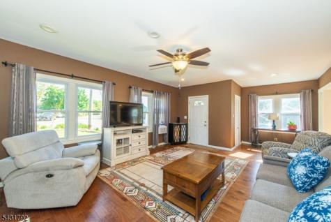 42 Main Beach Road Ringwood NJ 07456