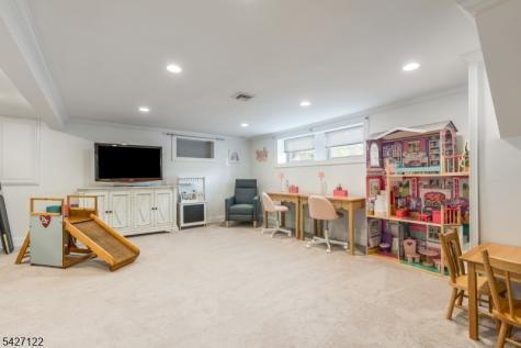 7 Oxbow Drive New Providence NJ 07974