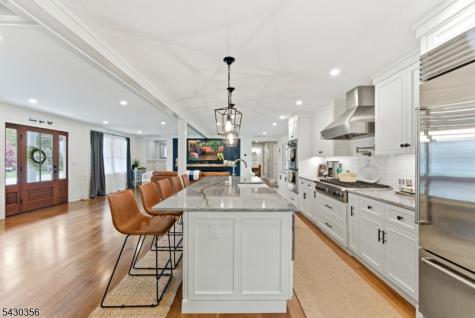 8 Longview Avenue Randolph NJ 07869