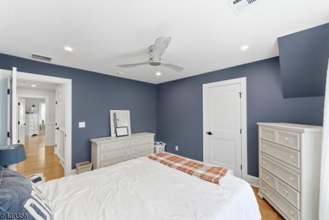 8 Longview Avenue Randolph NJ 07869