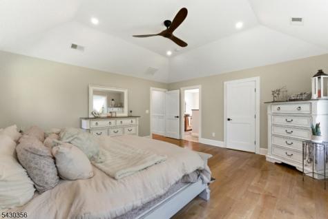 8 Longview Avenue Randolph NJ 07869