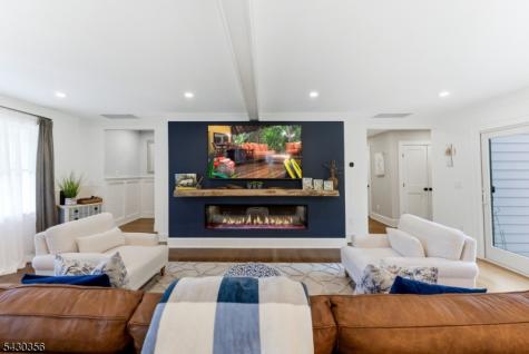 8 Longview Avenue Randolph NJ 07869