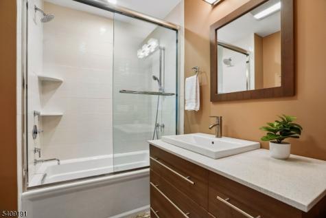17 Glenside Road South Orange Village NJ 07079
