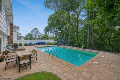 17 Glenside Road South Orange Village NJ 07079