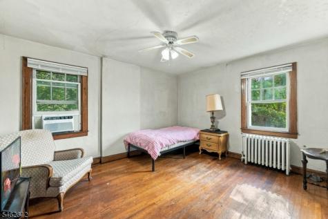 19 W Bayview Avenue Englewood Cliffs NJ 07632