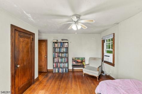19 W Bayview Avenue Englewood Cliffs NJ 07632