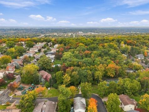 19 W Bayview Avenue Englewood Cliffs NJ 07632