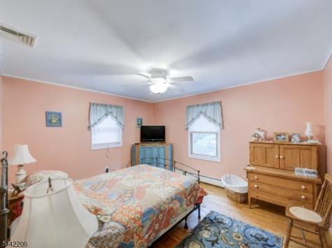 123 Mount Grove Road Lebanon NJ 07830