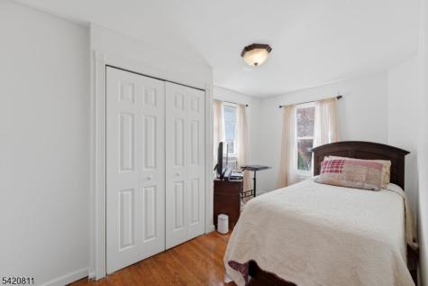 385 Berkeley Avenue Bloomfield NJ 07003
