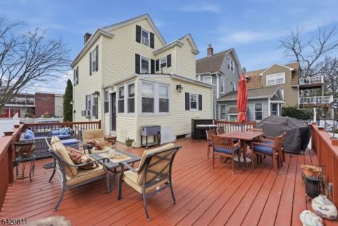 385 Berkeley Avenue Bloomfield NJ 07003
