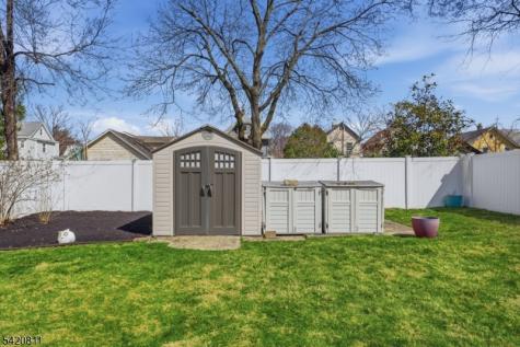385 Berkeley Avenue Bloomfield NJ 07003