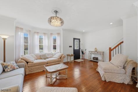 385 Berkeley Avenue Bloomfield NJ 07003