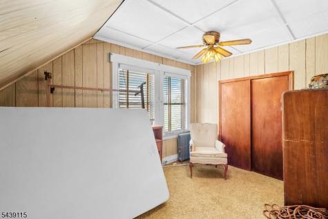112 Page Avenue Lyndhurst NJ 07071