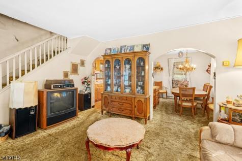 112 Page Avenue Lyndhurst NJ 07071